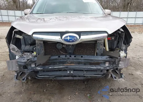 2014 Subaru Forester 2.5I Premium из США, поврежденный, VIN JF2SJAEC4EH543845